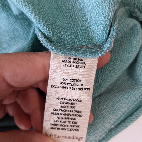 Soft surroundings V Neck Sweater Aqua women's small - Picture 4 of 5